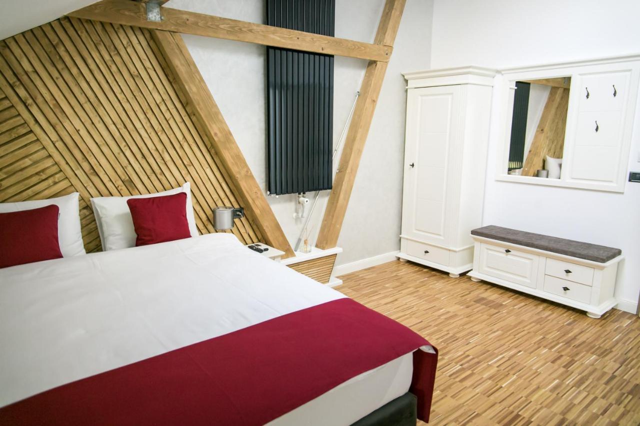 May Residence Dumbravita  Eksteriør bilde